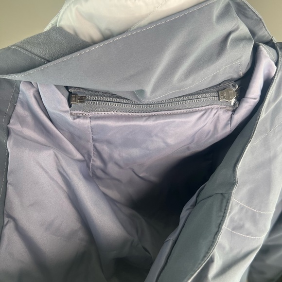 The North Face Women's Carto Triclimate Jacket, Small, Gray - Picture 16 of 16